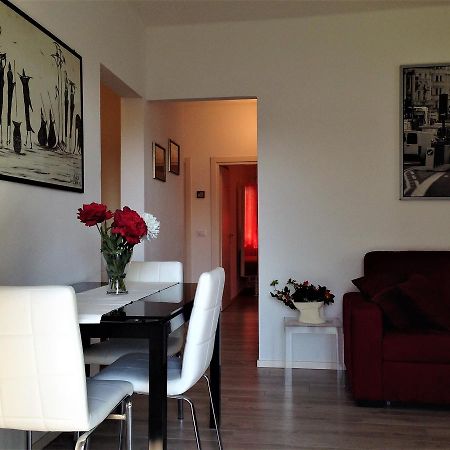 דירות מאלצ'סינה Casa Giorgia Cabe מראה חיצוני תמונה